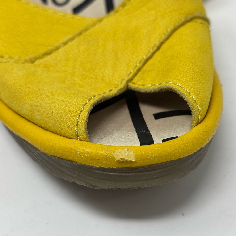Fly London Yellow Suede Peep Toe Chunky Sandals Size 37 (6-6.5) - Picture 7 of 14